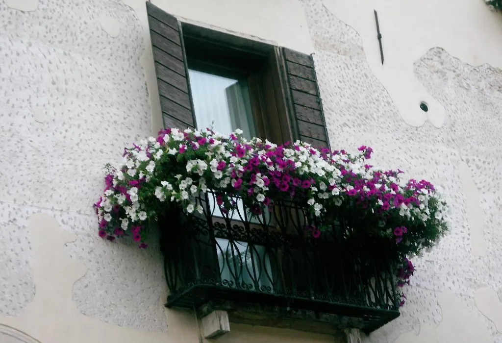 Hotel Duse-1